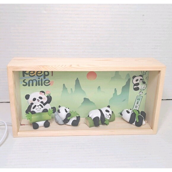 LED Light Box Display Cute Panda Scene Bamboo Decor Night Light 10"x5"x2.5" USB - Picture 1 of 6